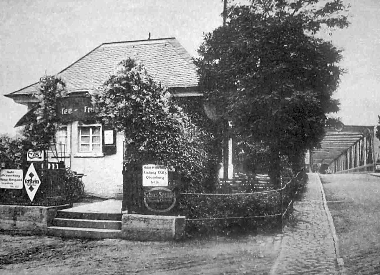 Gaststaetten Cafe Gruber Mainbruecke