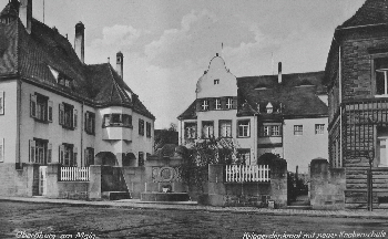 2018_06_2 Ensemble Lehrerhaus Knabenschule Lwenbrunnen