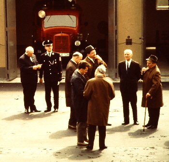 2018_42_3 Jahnstrae Feuerwehr Einweihung Probst, Schuck, Ballmann, Schfers