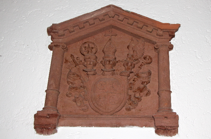 2018_51_1 kurfrstliches Wappen im Rathaus