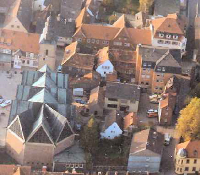 49_5 Kirche Luftbild 1965