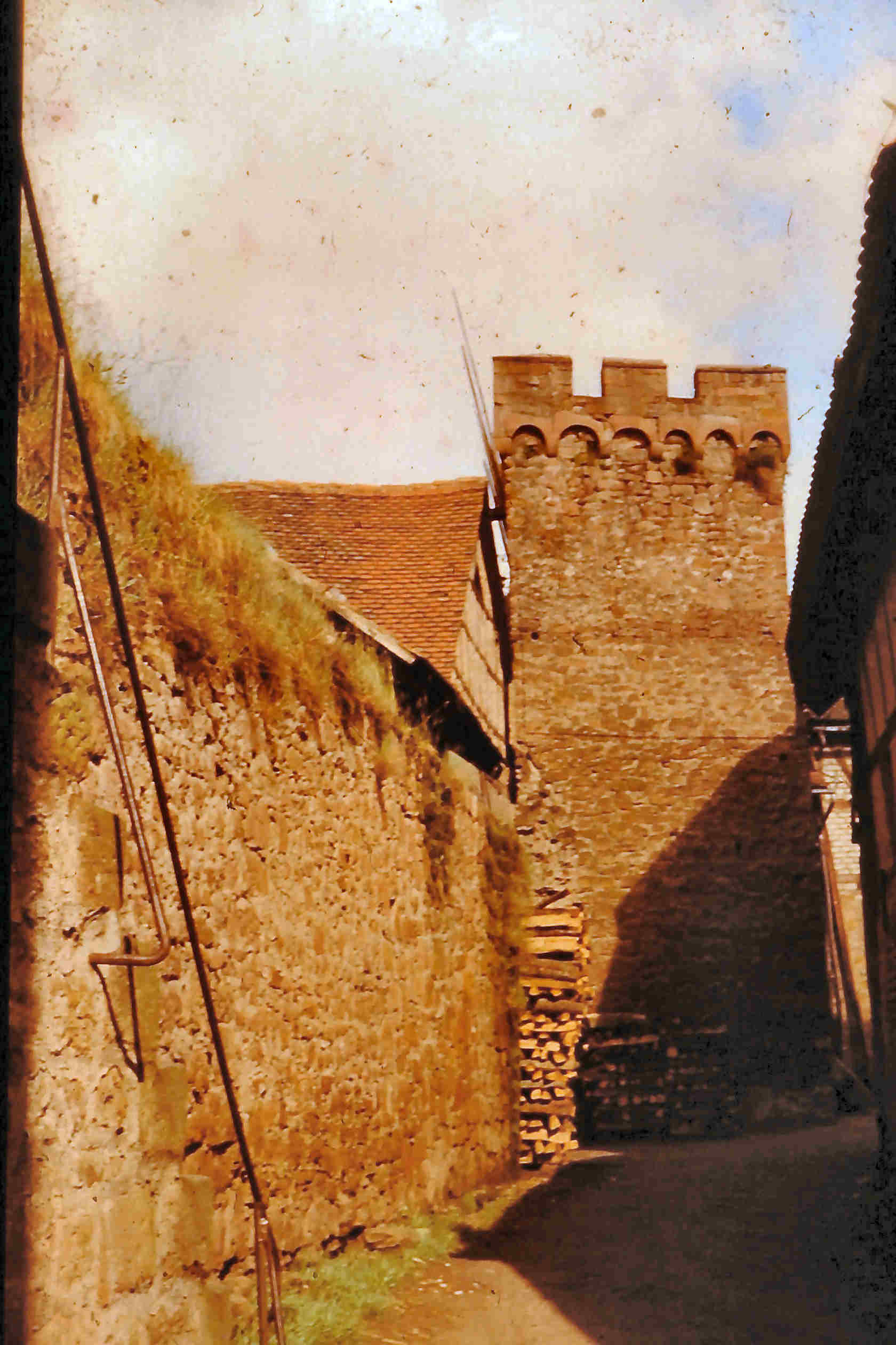 T_Tschenturm Stadtmauer